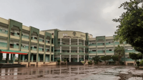 29 شهيدا جراء قصف الاحتلال مدرسة “دار الأرقم” في غزة (فيديو)