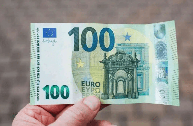 Flambée de l’Euro: Voici combien s’échangent 100€ en dinar