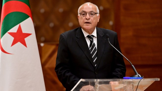 عطاف يؤكد لنظيره الهندي أهمية السعي بالطرق السلمية لحلّ الخلافات