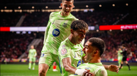 برشلونة يضرب موعدا لريال مدريد في النهائي