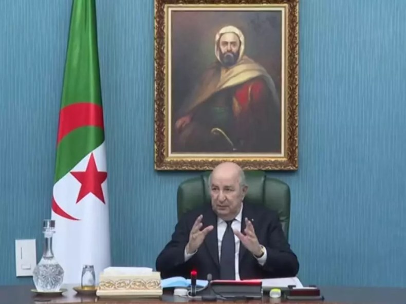 Le président de la République préside une réunion du Haut Conseil de sécurité