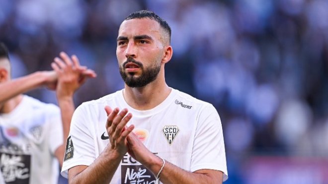 جائزة فخرية لـ “عبدلي”