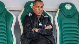 إيقاف المدرب بوعلام شارف لمدة 6 أشهر