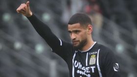 إدارة شارلوروا تُوضّح بِخصوص مستقبل زرقان