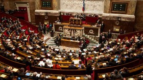 وزير فرنسي يفضح كذب اليمين بخصوص مساعدات التنمية للجزائر