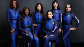 رحلة كاتي بيري ورفيقاتها إلى الفضاء تثير الشكوك حول طقوس سرية!