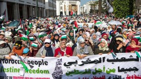 المغاربة يحتشدون في الرباط رفضا للخيانة والتطبيع