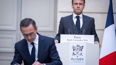 Macron Evades Confronting Retailleau on Crisis with Algeria