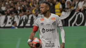 قانون جديد من الاتحاد البرازيلي يثير غضب نيمار وديباي