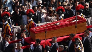 Funérailles du pape François: Dirigeants mondiaux et membres de familles royales attendus samedi