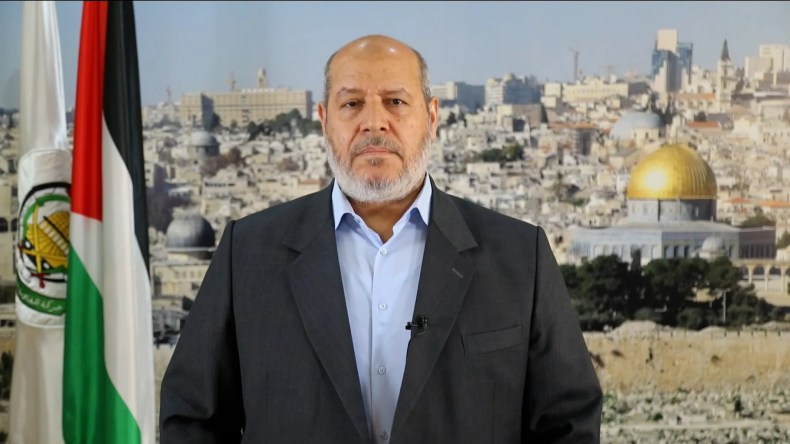 حماس: مستعدون لصفقة شاملة ولا “تفاوض على سلاحنا”