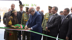 الرئيس تبون يدشن محطة القطار بالعبادلة (فيديو)