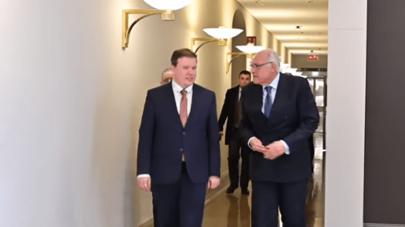 هذا ما بحثه عطاف مع وزير التجارة الخارجية الفنلندي