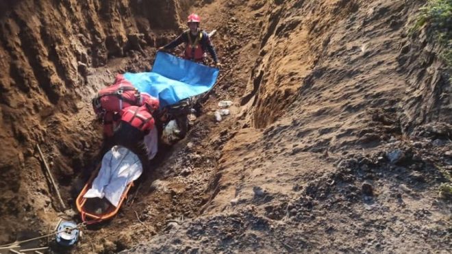 سقوط عاملين في بالوعة بالبليدة: العثور على جثة المفقود الثاني