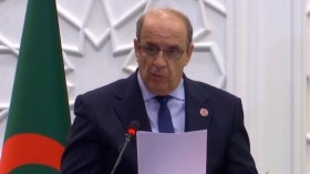 محافظ بنك الجزائر: الحرب التجارية الراهنة تفاقم الانقسامات على المستوى العالمي