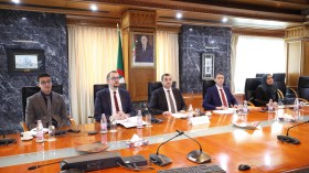 عرقاب يشدد على ضرورة تنويع مصادر تمويل مشاريع الطاقة في إفريقيا