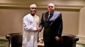 عطاف يجري محادثات مع نظرائه من كرواتيا وتشاد (فيديو)