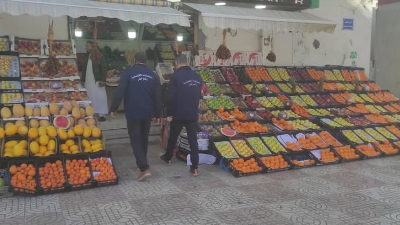 تجارة.. استجابة واسعة لنظام المداومة في أول العيد