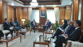 الجزائر والاتحاد الأوروبي تبحثان إمكانيات التعاون في قطاع الموارد المنجمية النادرة