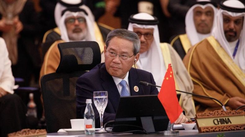 الصين تعمل على خلق تكتل جديد لمواجهة الرسوم الأمريكية