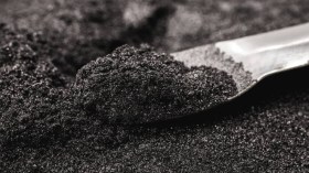 ارتفاع في أسعار العقود الآجلة لخام الحديد