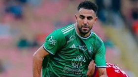 محرز وراء 50% من انتصارات الأهلي السعودي