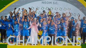 تتويج نيوم بطلاً لدوري يلو للمرة الأولى في تاريخه