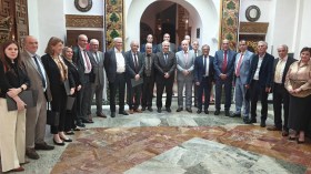 وزير الصحة يكرّم أعضاء اللجنة العلمية لرصد ومتابعة تفشي وباء كورونا