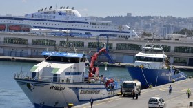 تدشين باخرتين جديدتين لصيد التونة الحمراء بميناء الجزائر (صور)