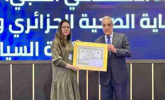 Le Premier ministre préside la cérémonie de remise du Prix du président de la République pour le chercheur innovant