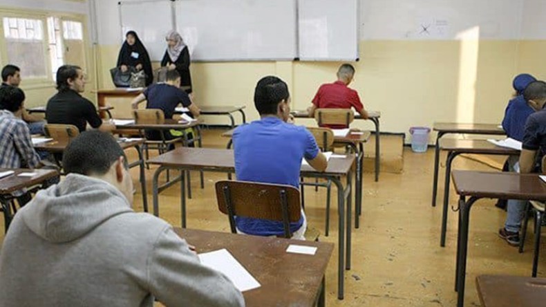 إقبال كبير للتلاميذ على “خلطة النجاح” والمكملات الغذائية