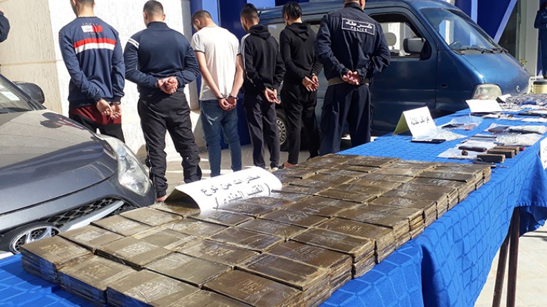 هذه شروط المكافأة المالية للمبلغين عن مروجي المخدرات