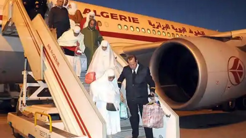 لباس الإحرام، الأمتعة، وزمزم.. هذه تعليمات الجوية الجزائرية للحجاج