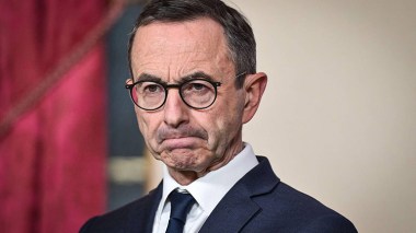 Disagreements Within the French Government Over the Crisis With Algeria