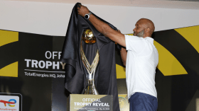 الكاف تكشف عن التصميم الجديد لكأس رابطة أبطال إفريقيا