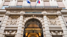 15 ألف جزائري مهدّدون بتعليق معاشاتهم من فرنسا