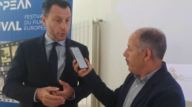 أوروبا مستعدة تمامًا لمراجعة جميع العلاقات مع الجزائر