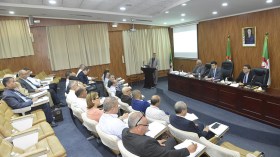 وضع جميع مفتشي التربية في الأطوار الثلاثة “خارج الصنف”