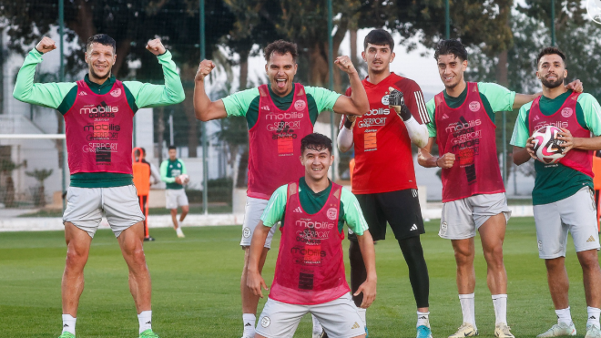 قرار بخصوص دخول الجماهير لمتابعة مباراة المنتخب الجزائري للمحليين وغامبيا