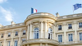 باريس تكذْب… ملايين “المساعدات” تبقى لخدمة لغتها ونفوذها!