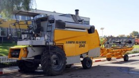 حصّادات بتكنولوجيا فنلندية وأياد جزائرية للمشاريع الفلاحية الكبرى بالصحراء