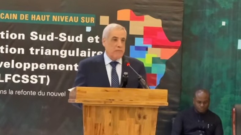 الجزائر تدفع إلى توسيع مجال التعاون جنوب-جنوب