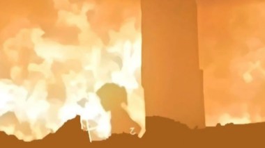 Images déchirantes d’une fillette luttant pour survivre au milieu des flammes à Gaza