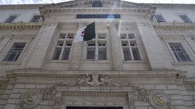 توقيع الاستمارات ليس جريمة… والاتهامات لا سند لها