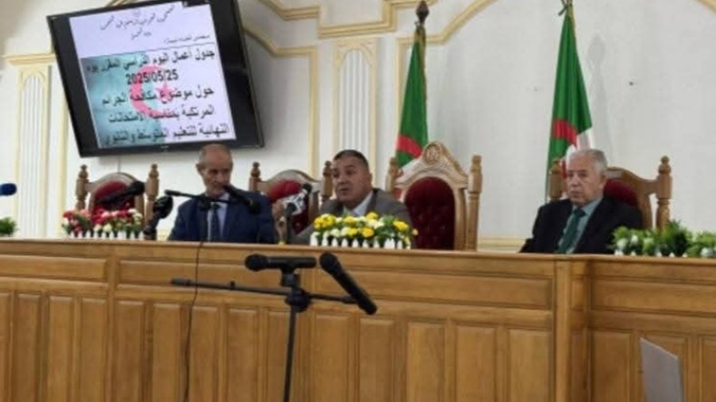 إشراك الأولياء والتلاميذ لمحاربة الغش في الامتحانات