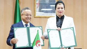 اتفاقية مع التعليم العالي لـ”وضع نتائج البحث العلمي في خدمة قطاع التضامن”