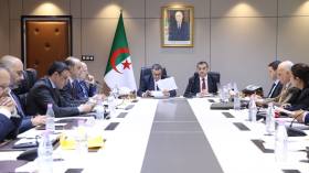 اجتماع تنسيقي لإنشاء شركة وطنية جديدة للنقل الجوي للمسافرين