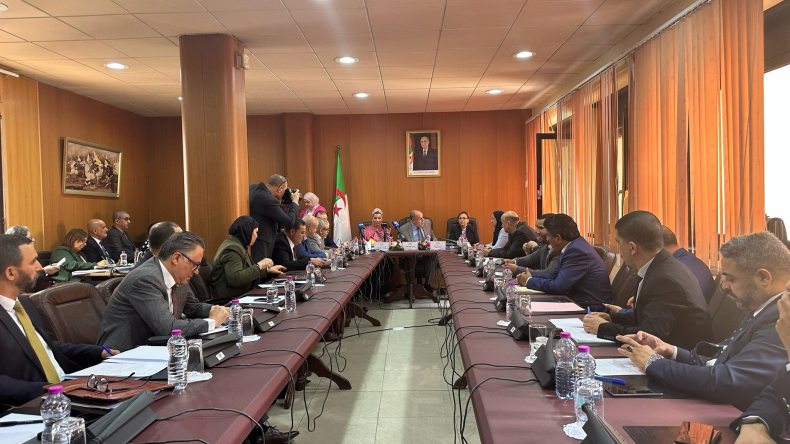 تعزيز آليات التضامن للتكفل بالفئات الاجتماعية الهشة 