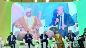 مباحثات جزائرية عمانية في مجال الصحة
