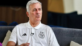 هل يخطف لاعبون محليون مكانة في تشكيلة بيتكوفيتش؟